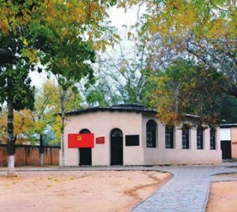 西柏坡干部培训学院：传承红色基因，培育时代先锋