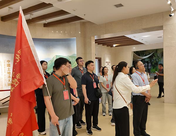 西柏坡干部培训