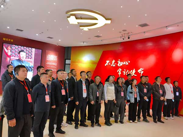 追寻红色足迹 汲取奋进力量——2025年神木市第二期中青班赴河北开展红色培训