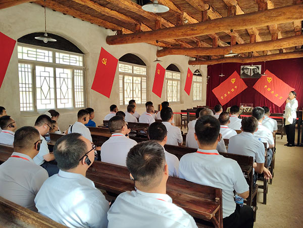 西柏坡党员教育