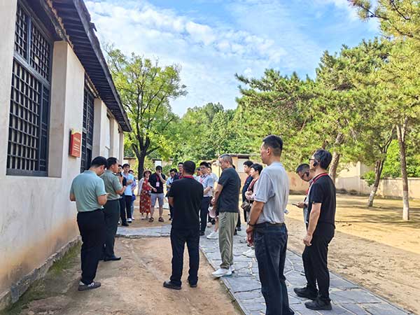 现场教学