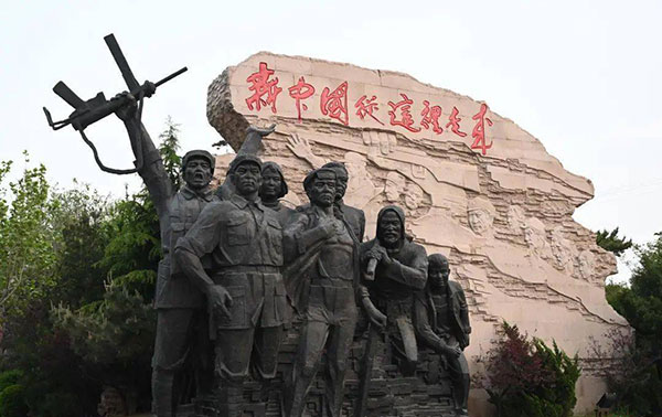 从西柏坡的土坯房出发：以优良作风凝心聚力、真抓实干